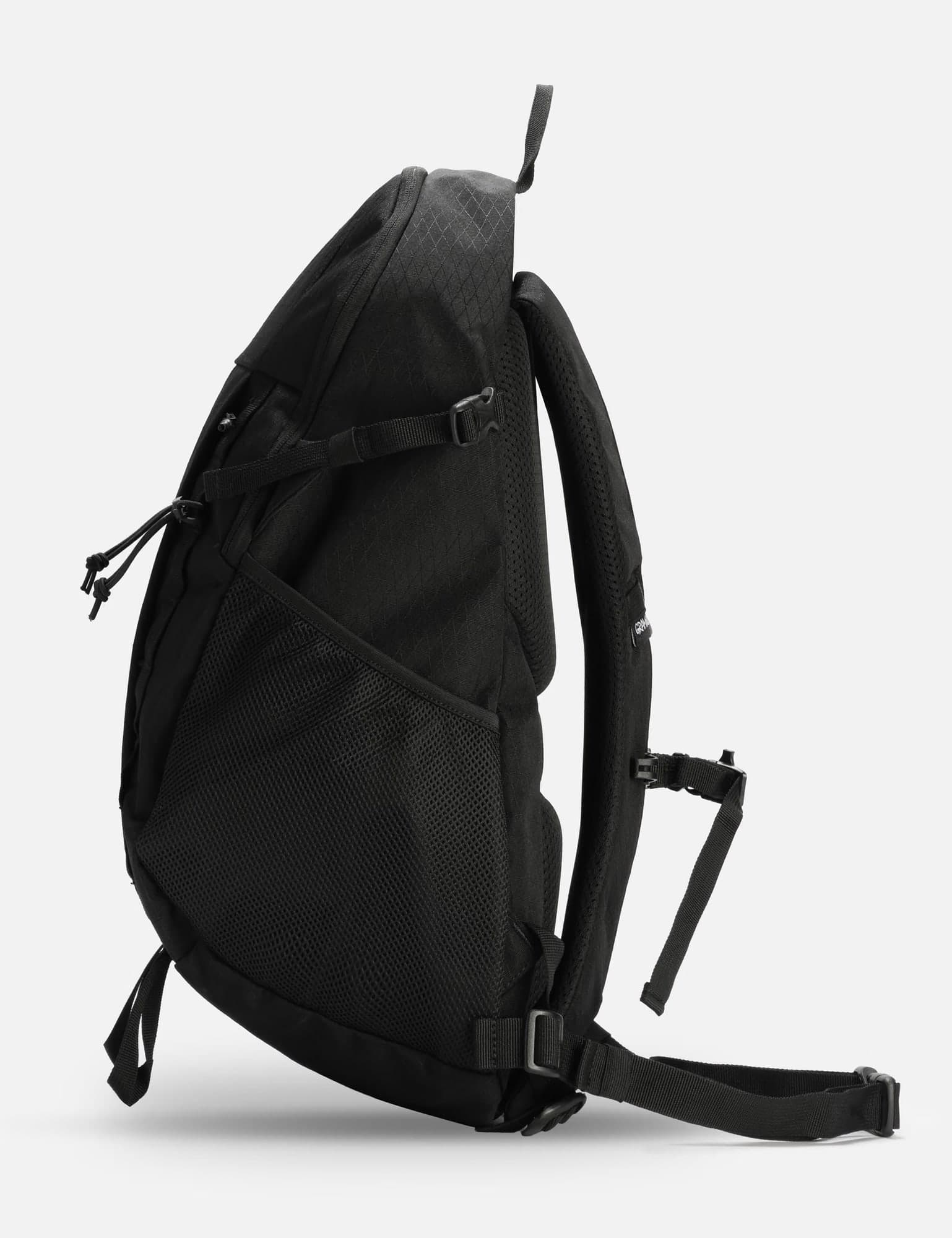 Day Pack 25L view 3