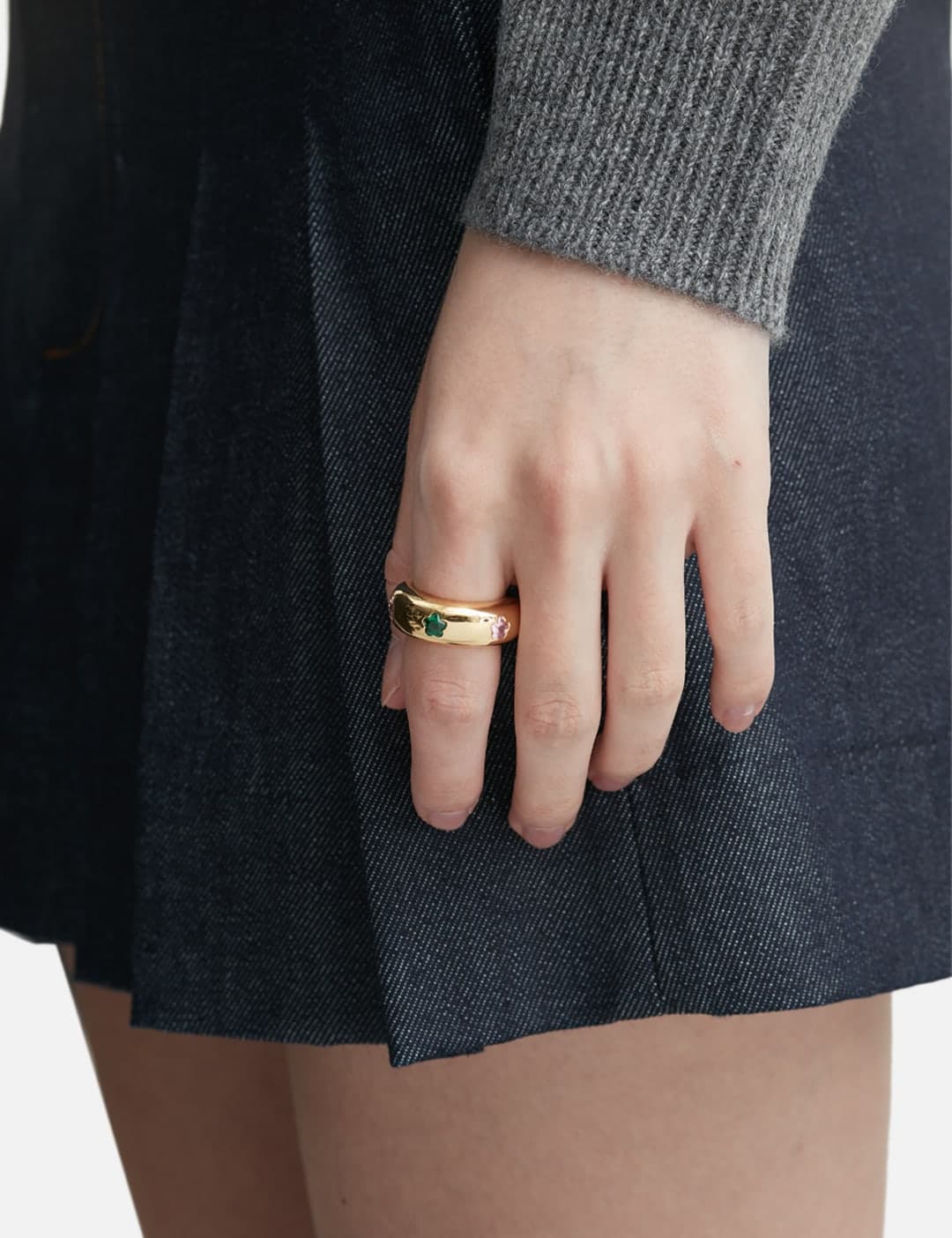Bloom Bloom Chunky Ring view 3