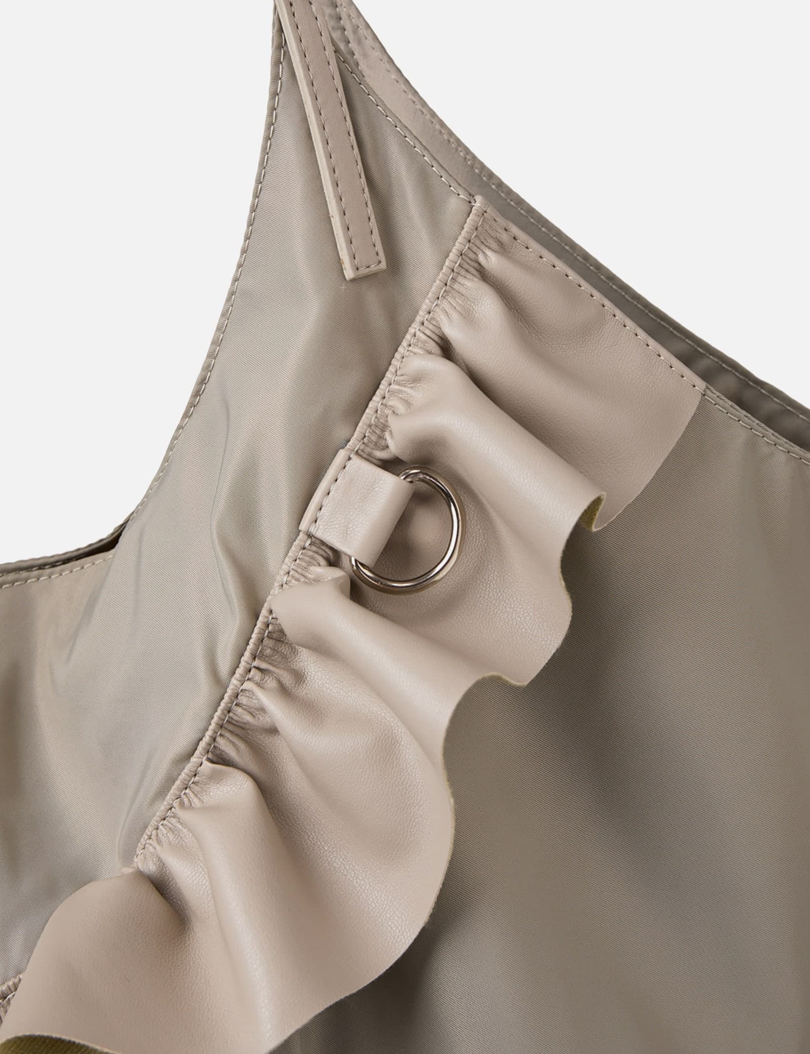 Frill Big Bag In Beige view 2