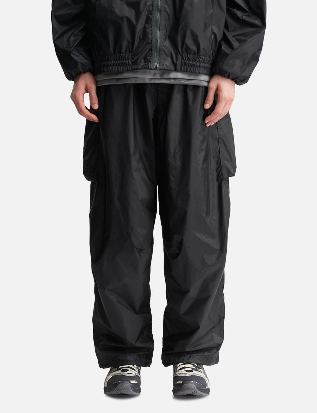X Meanswhile “MW-PT3” Advanced Stealth Tech Pants view 3