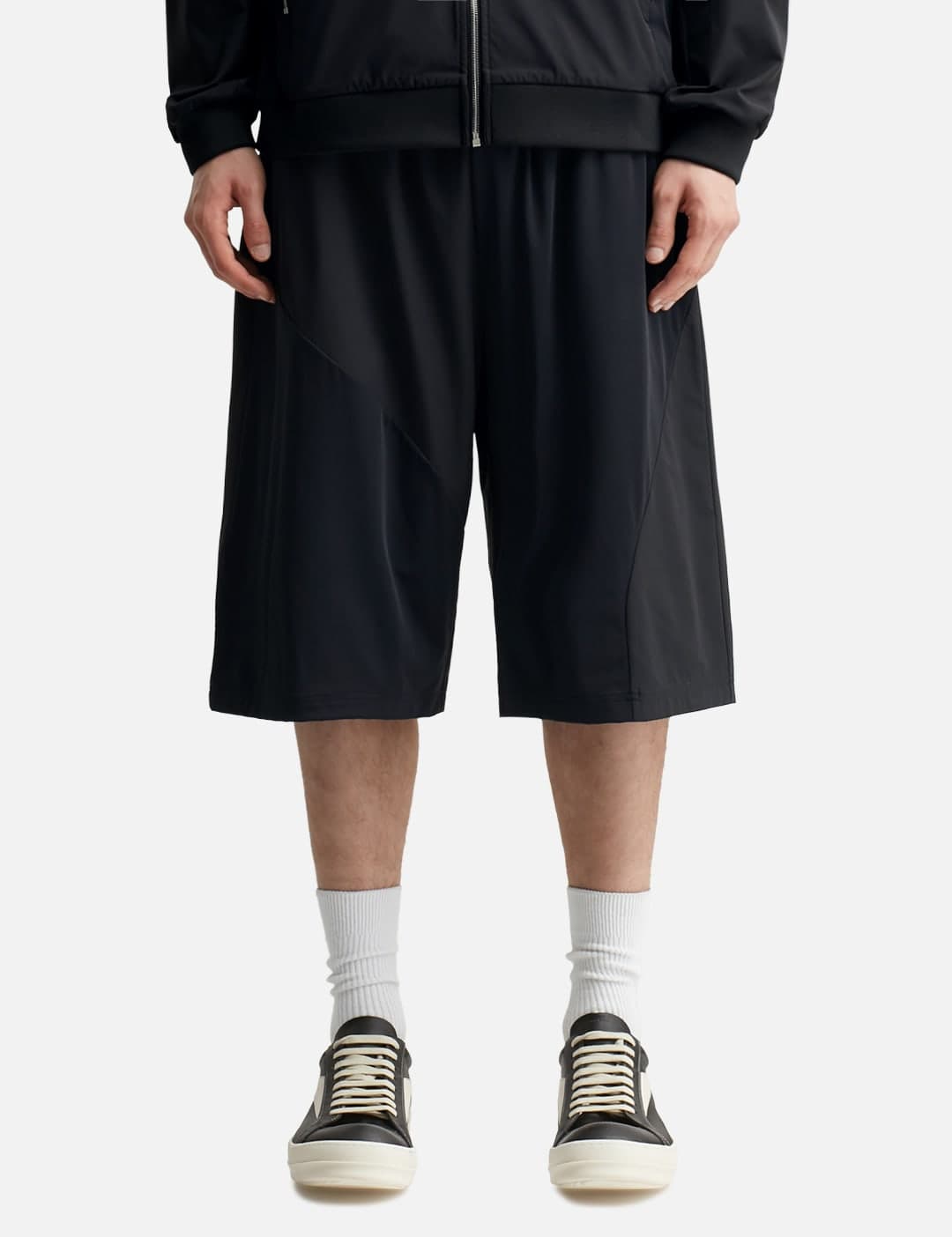 THE ORIGINAL 1 Track Shorts view 3