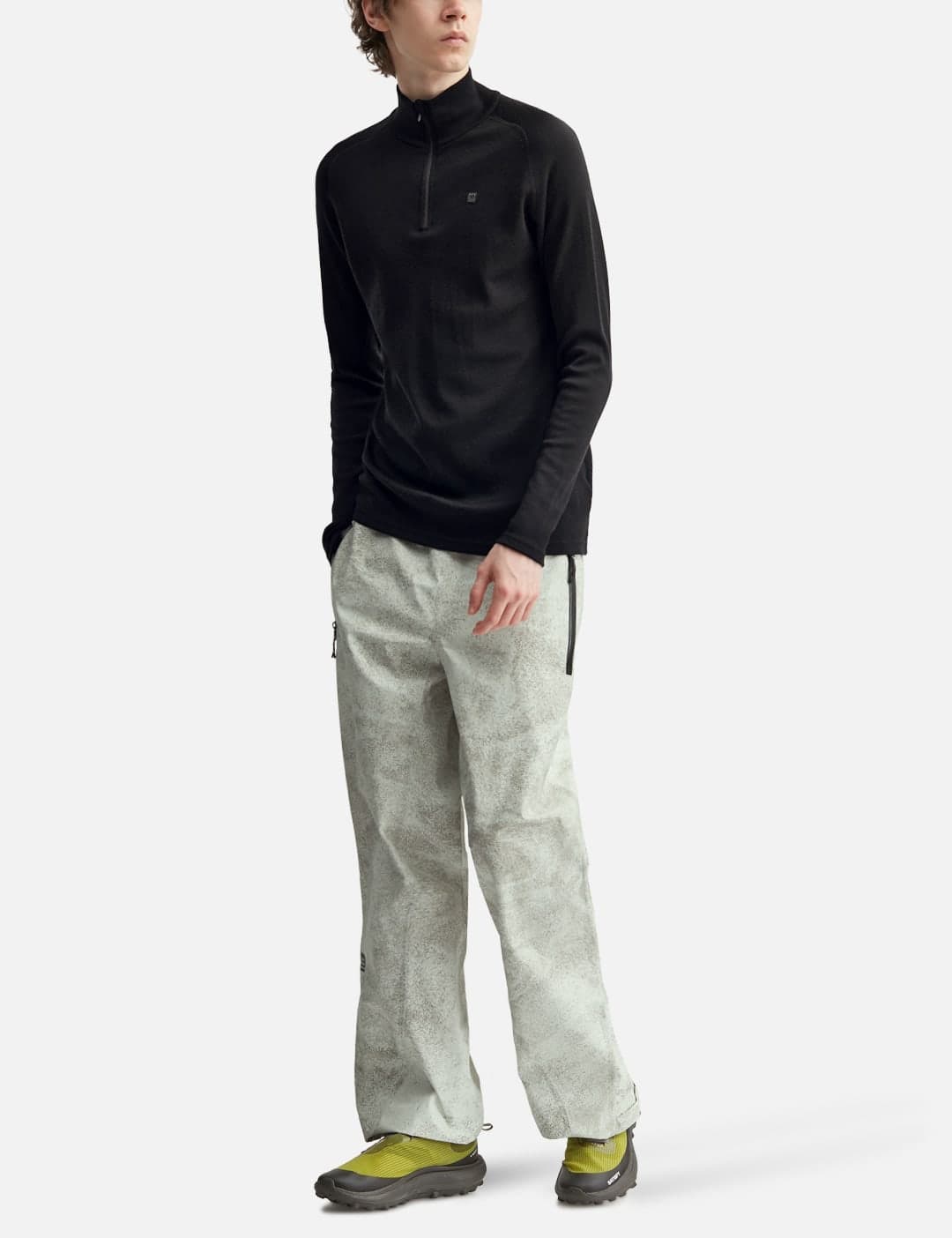 Básar Zip Neck view 3