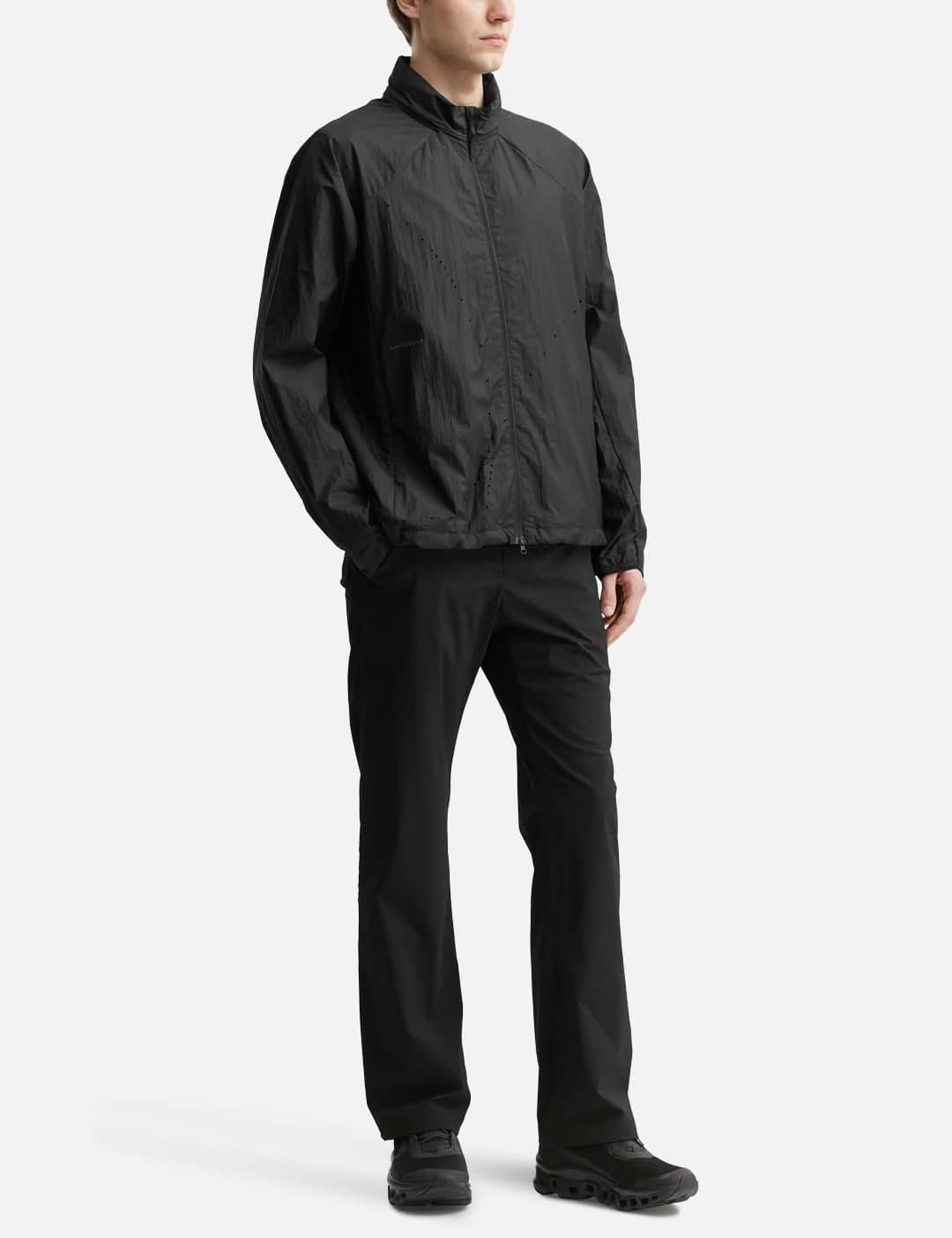 X POST ARCHIVE FACTION (PAF) Perforated Windbreaker view 10