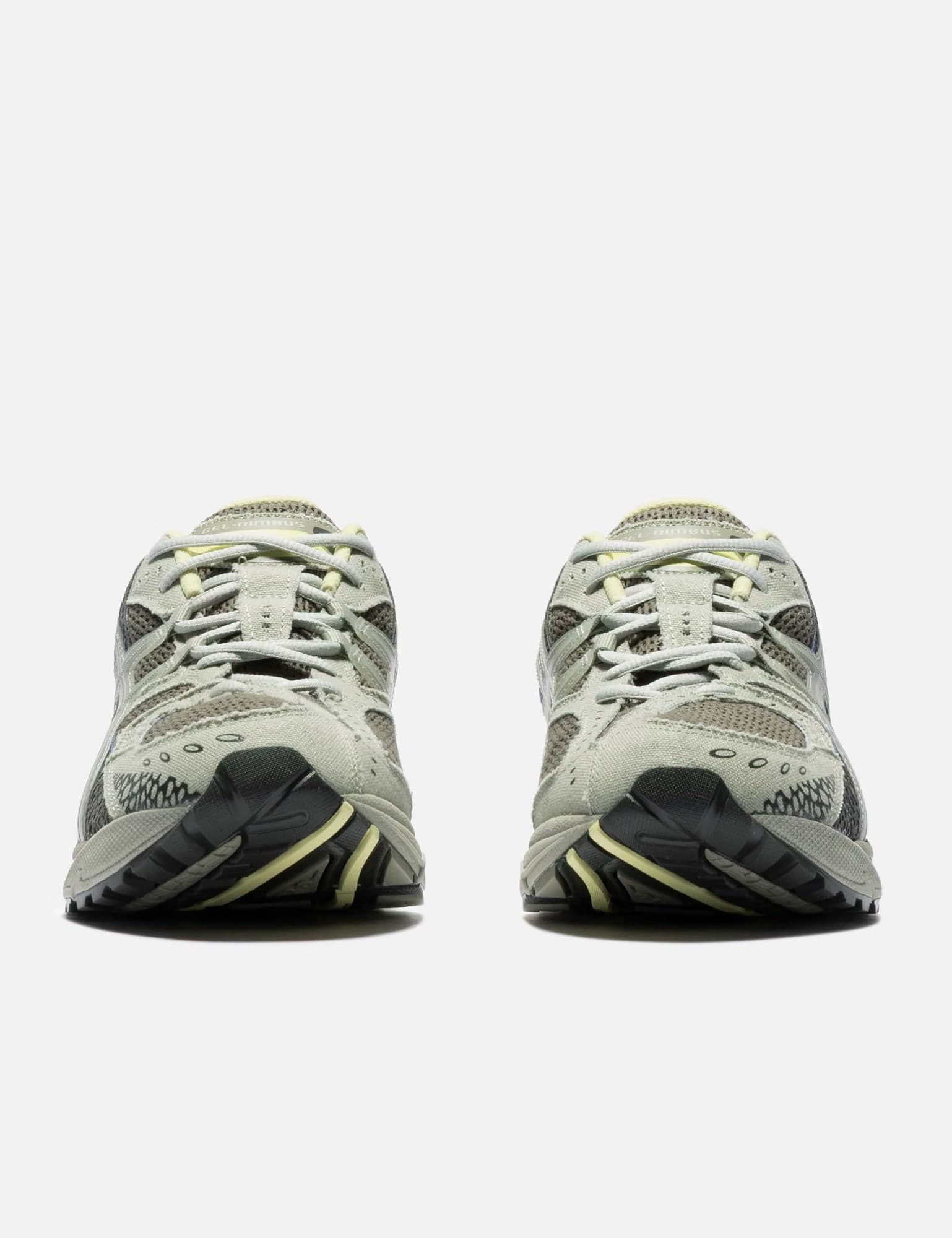 18 East X Gel-Nimbus 10.1 view 2