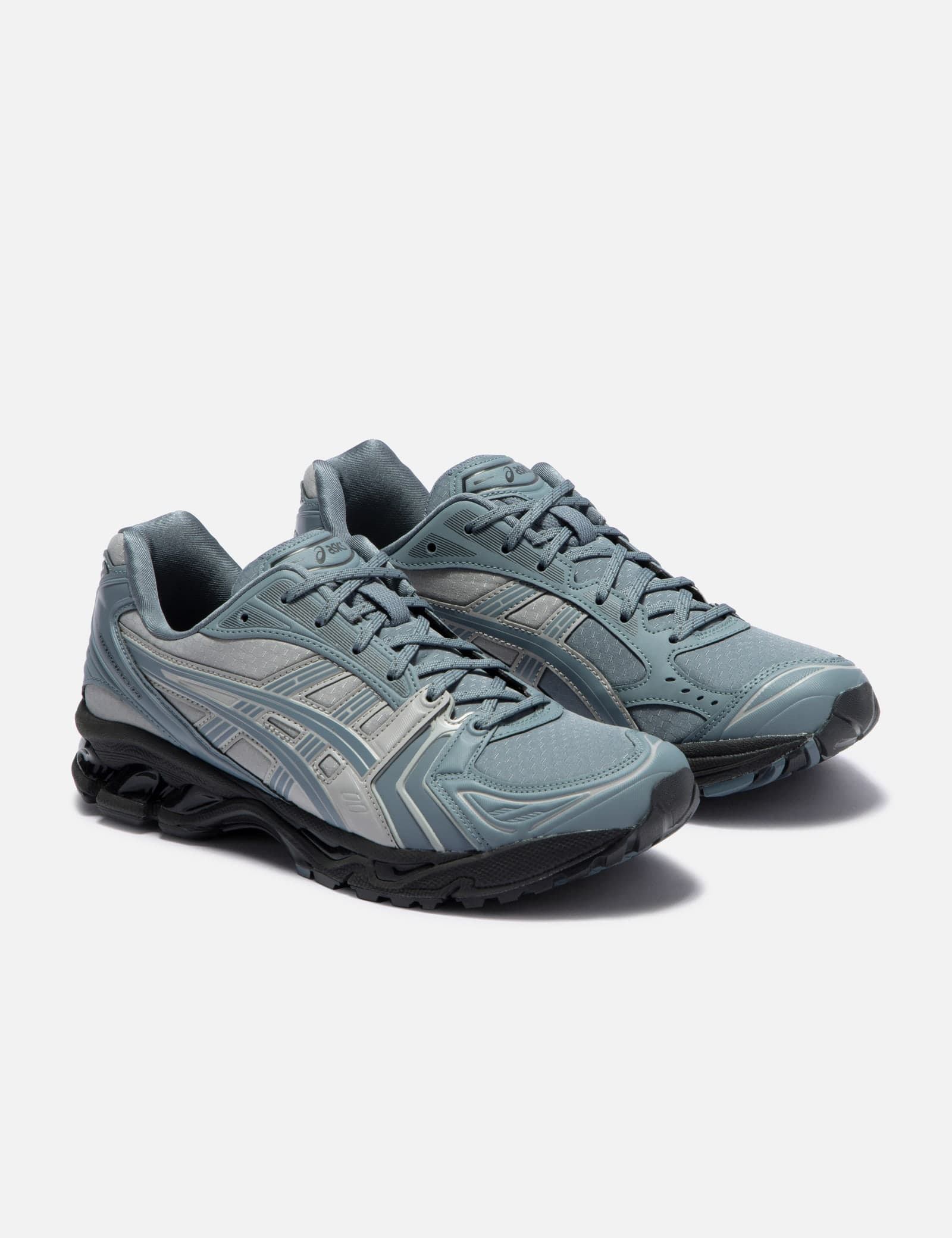 GEL-KAYANO 14 view 4