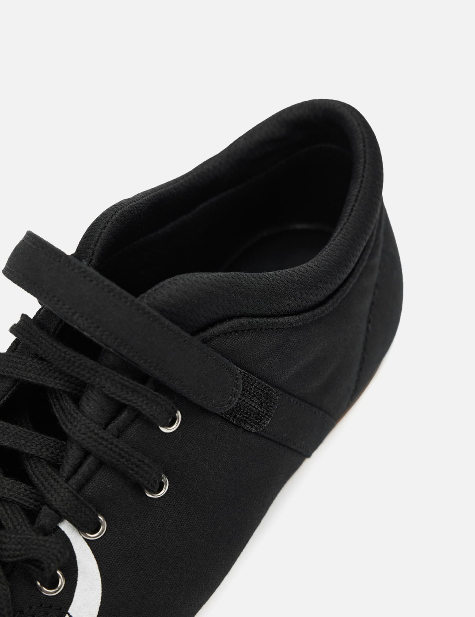 D Logo Lace Up Mozzi Shoes In Black view 5