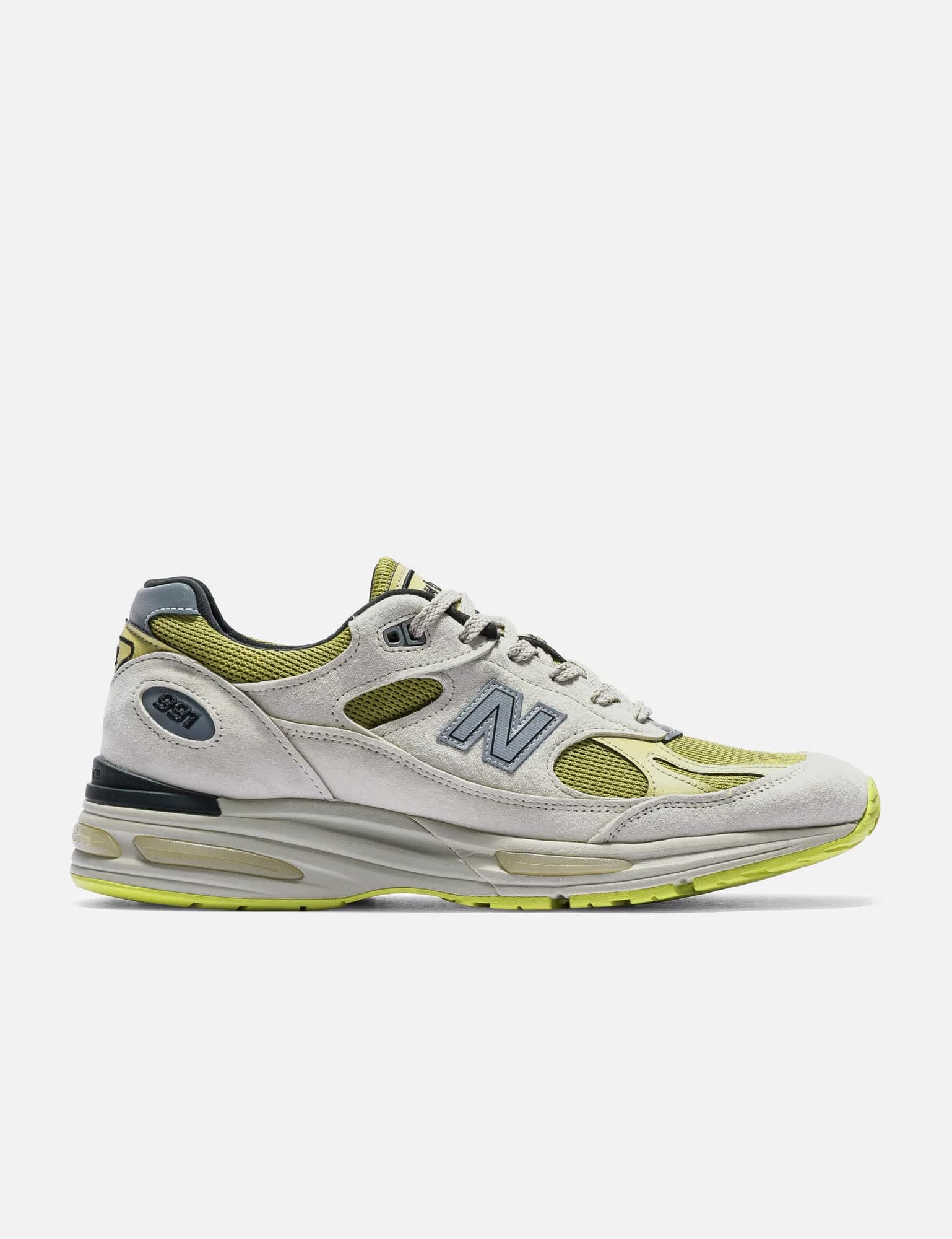 Made In UK 991v2 view 1