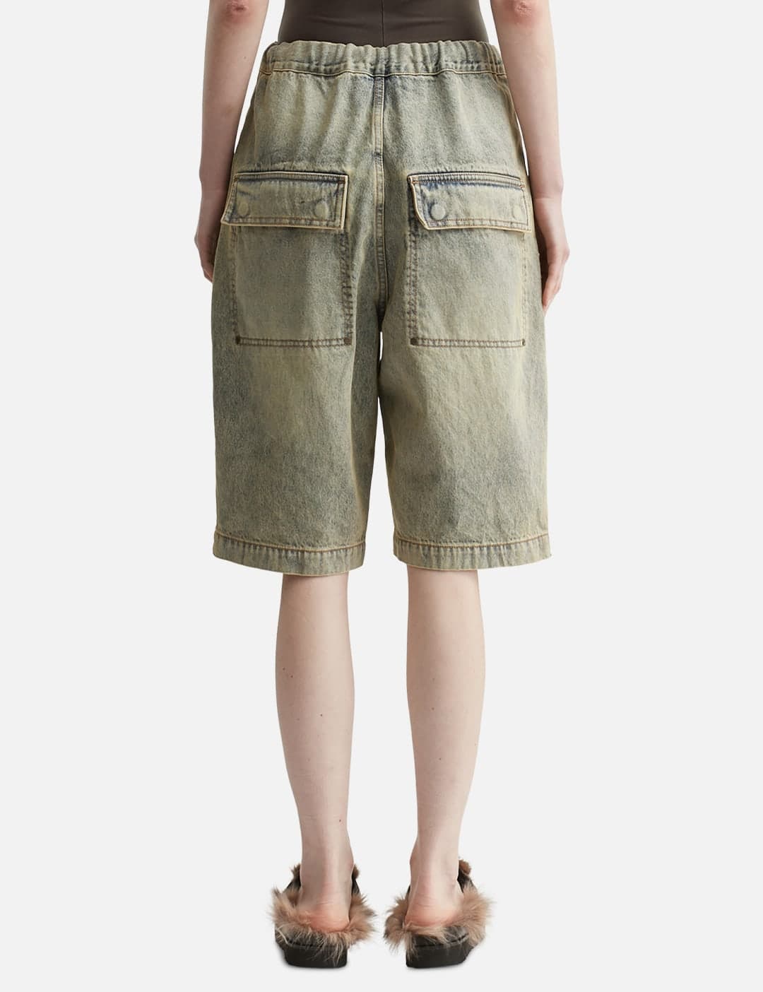 Spar Shorts view 2