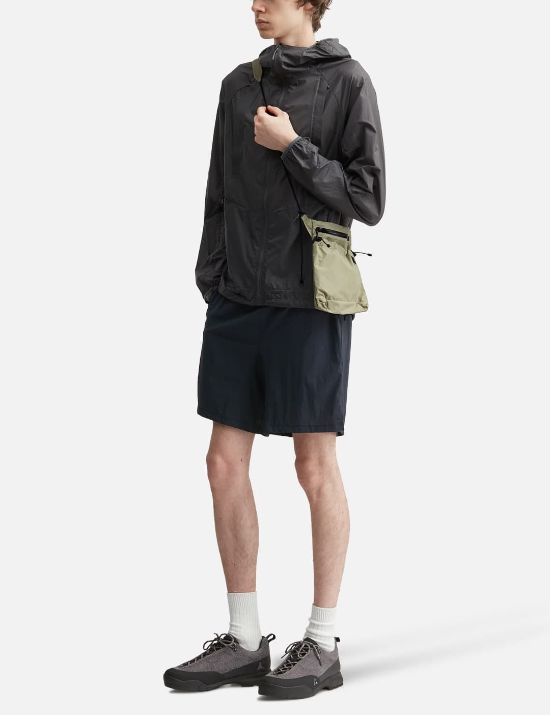 Light Flow Shorts view 5