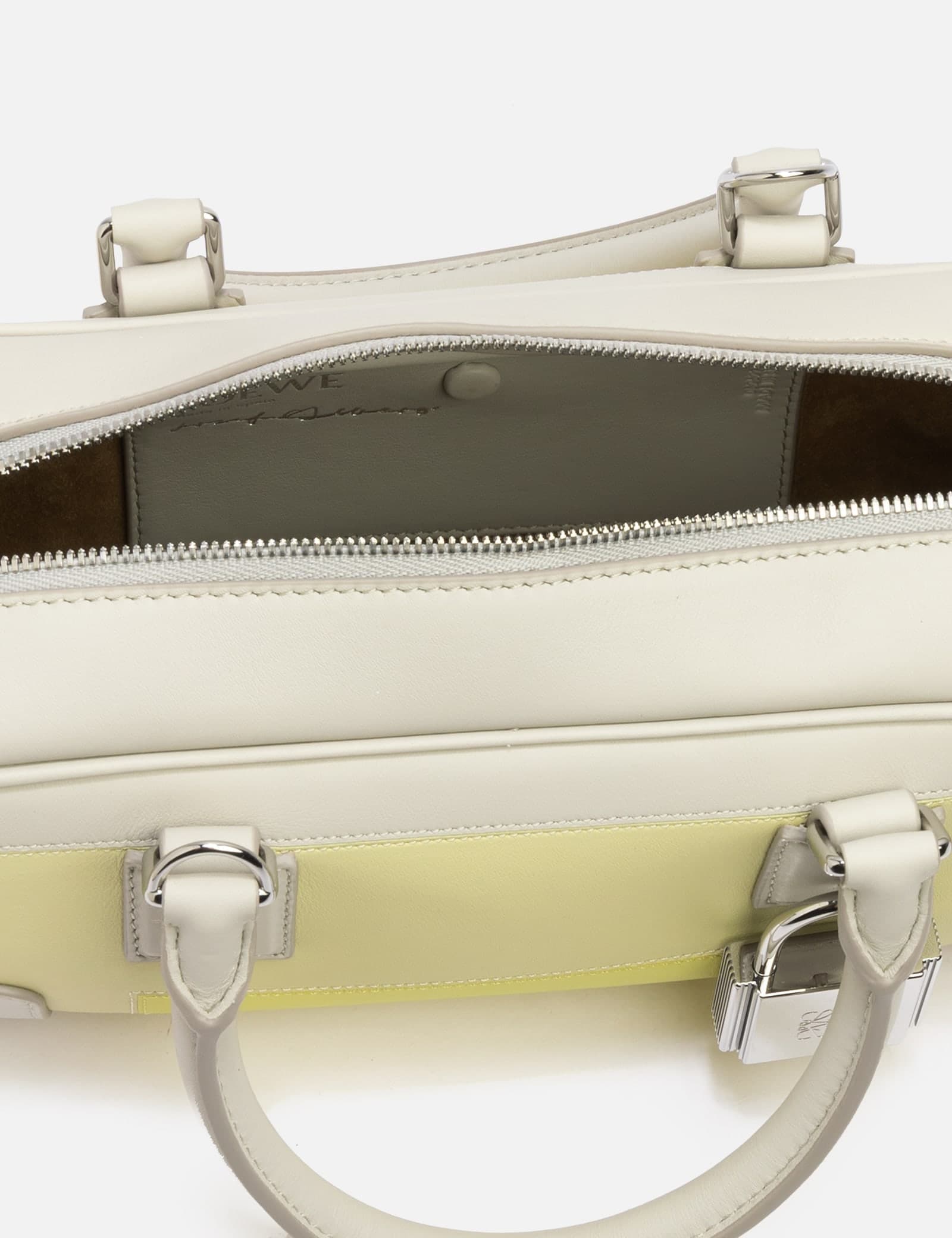 X Albers Amazona 23 Cropped Bag view 5