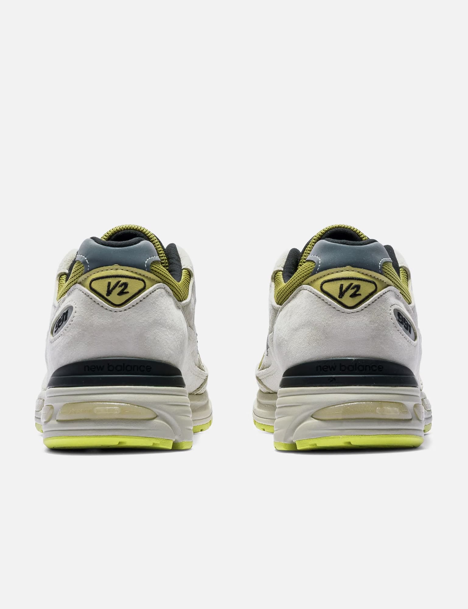 Made In UK 991v2 view 3