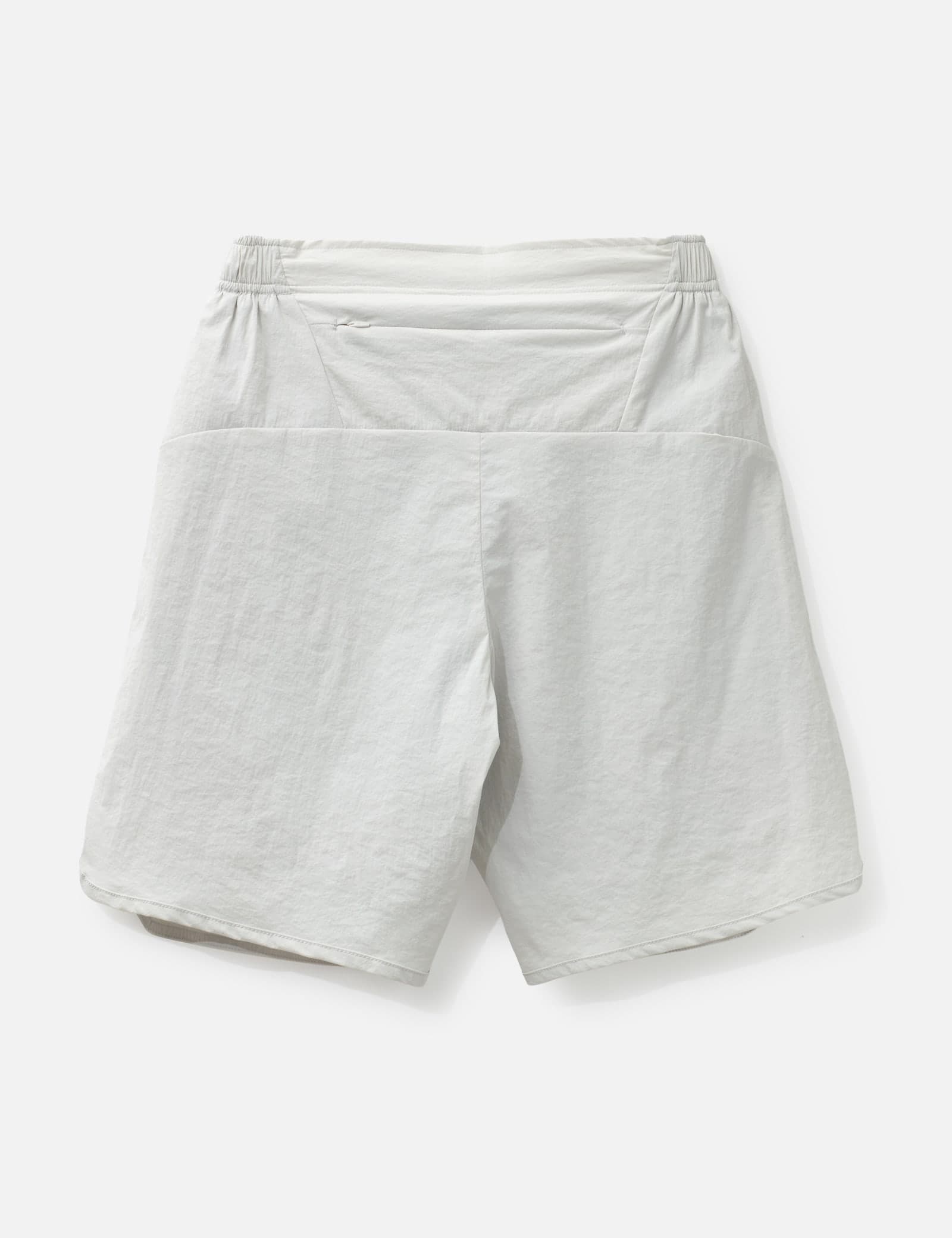 Light Shorts view 2