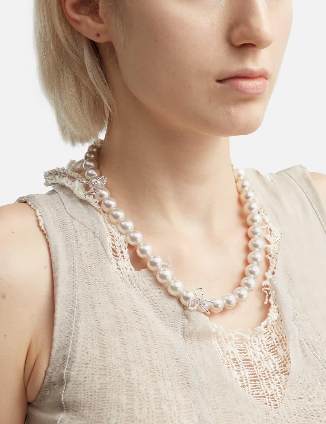 Mother Of Pearl Bow Necklace view 2