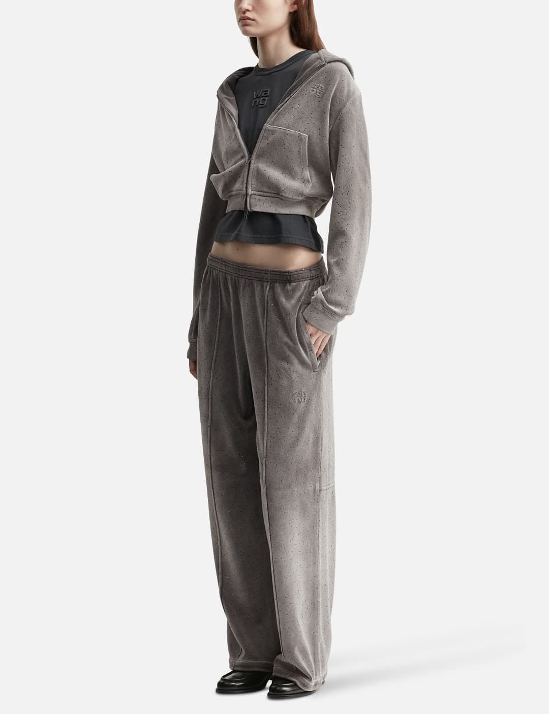 Mid-Rise Relaxed Pant view 3