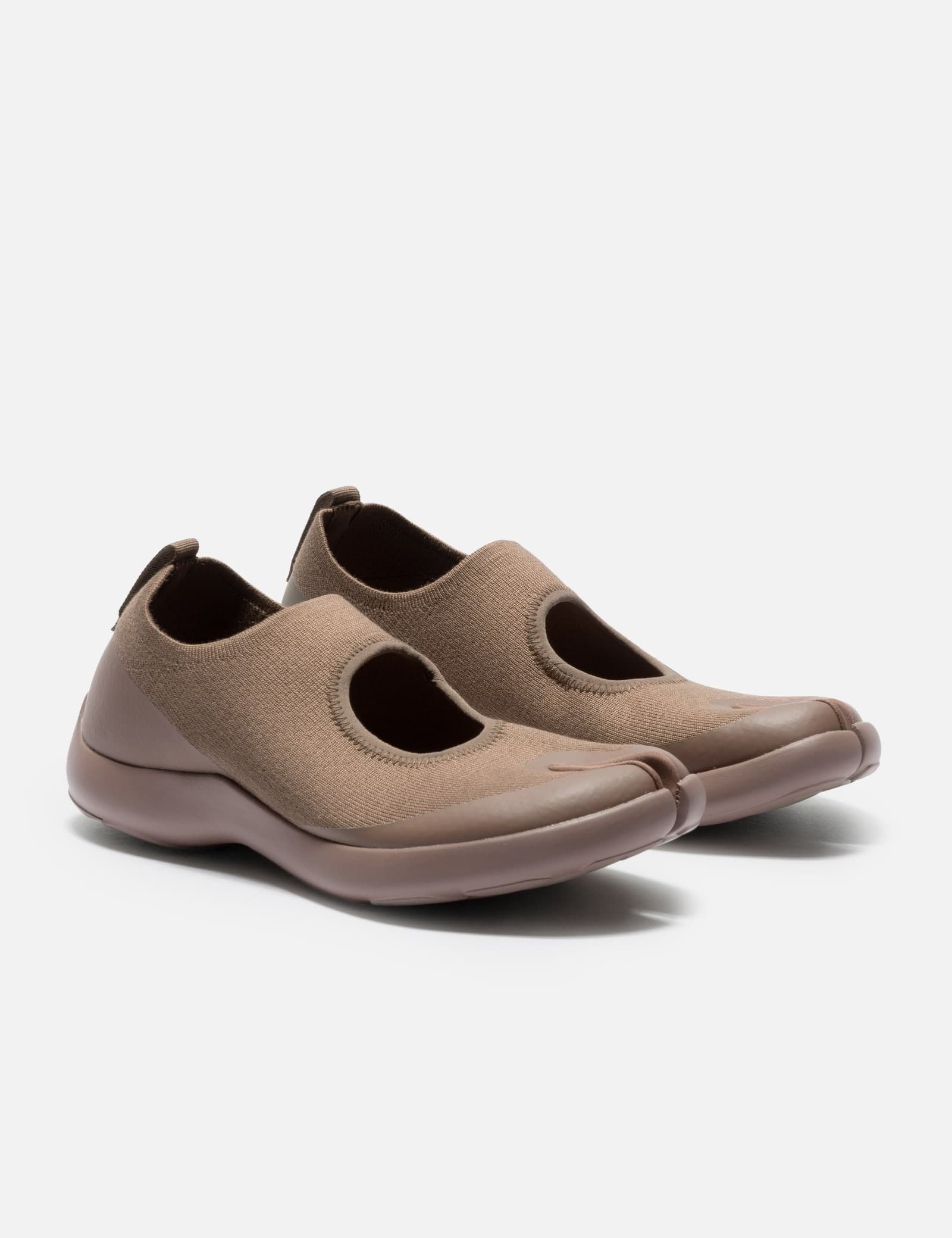 Sandal view 4