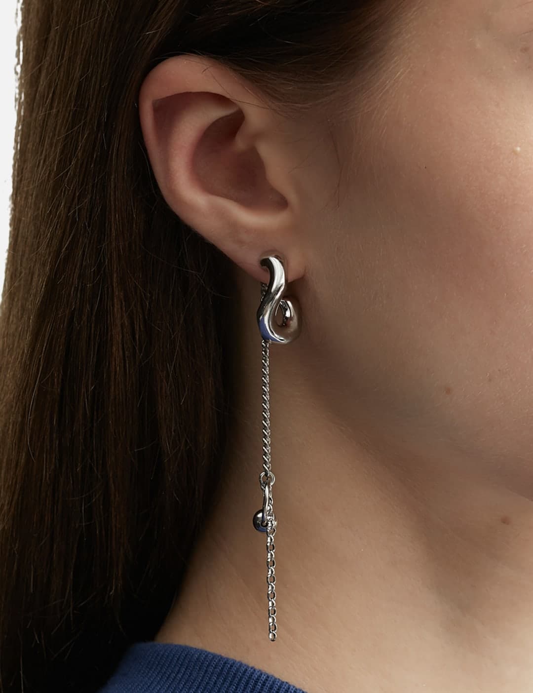 Neil Earrings view 3