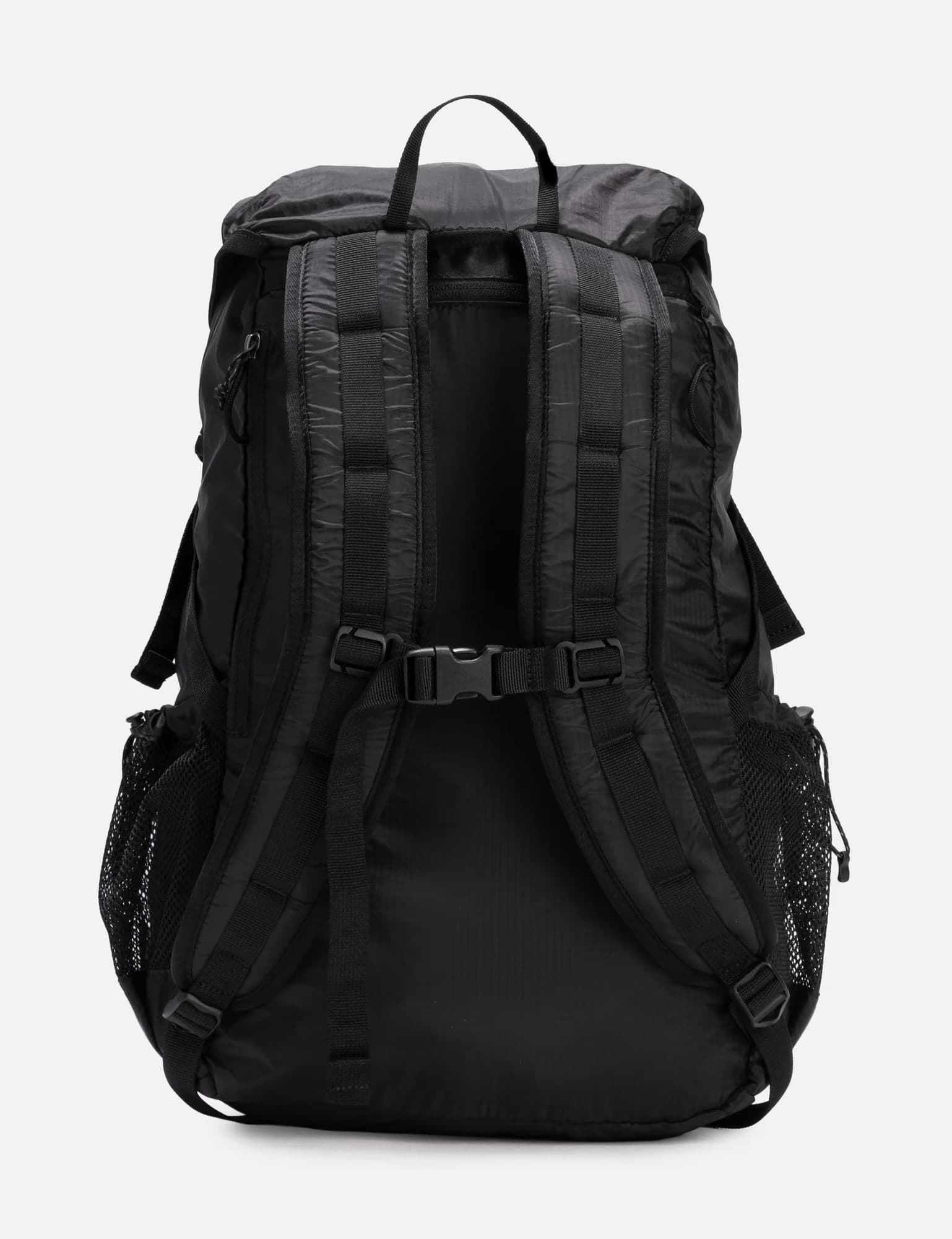 UL Backpack view 4