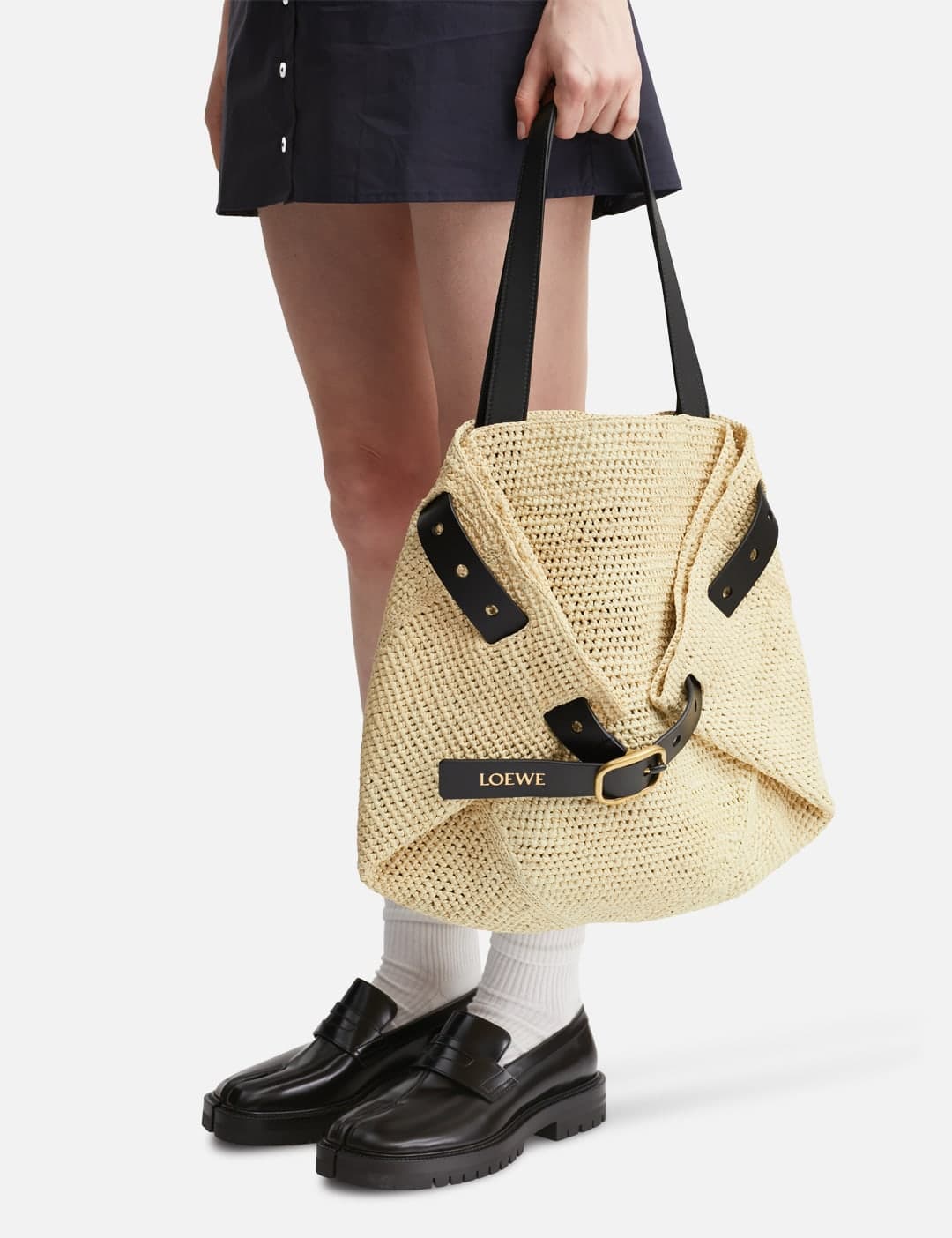 Medium Punch Hole Shopper view 4