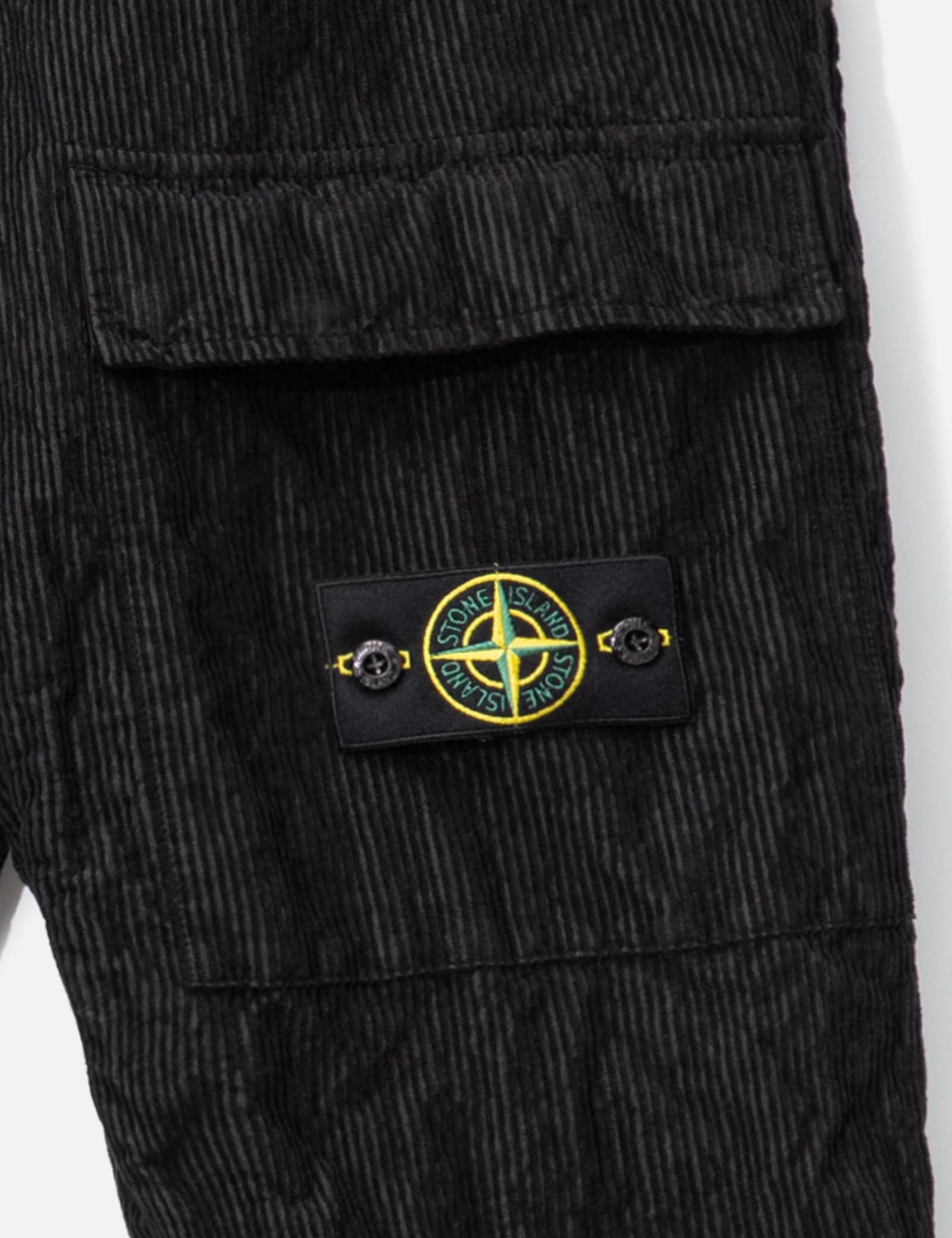 Wrinkled Corduroy 500-TC Cargo Trousers view 6
