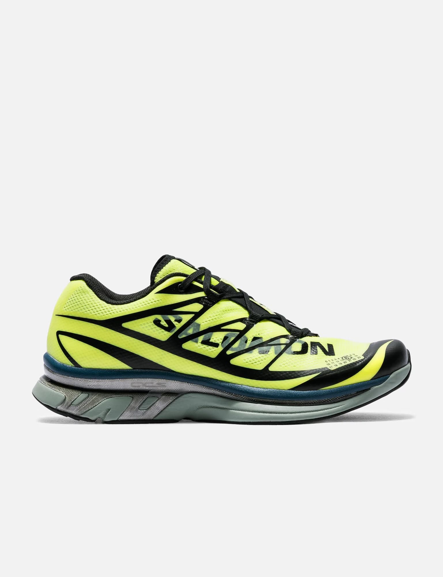 X Salomon Cross Dust view 5