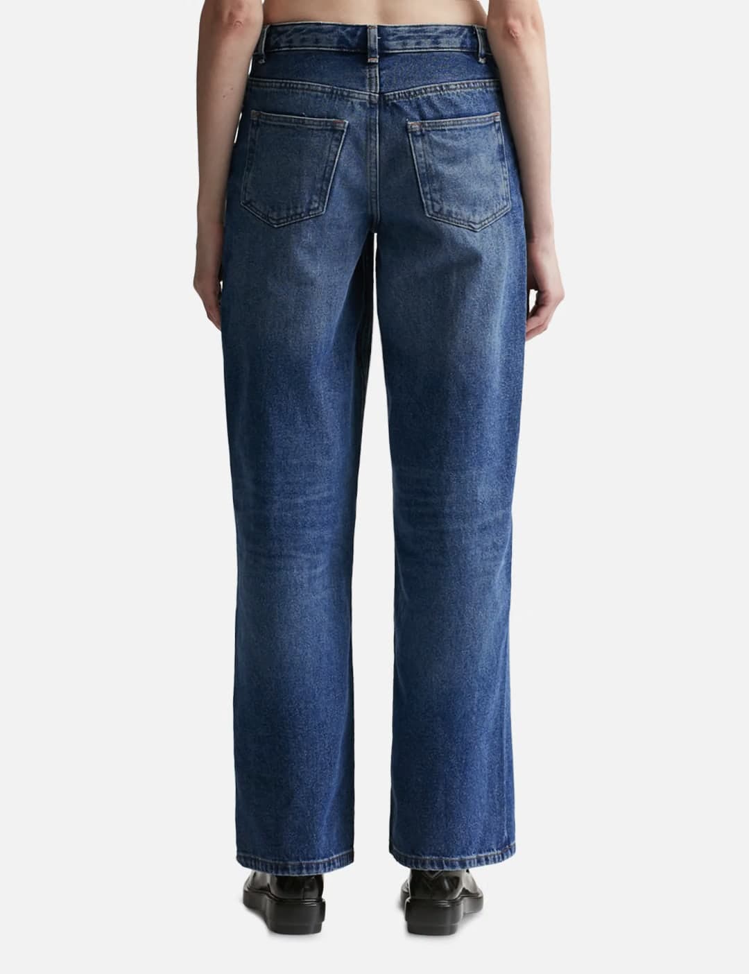 Elisabeth Jeans view 2