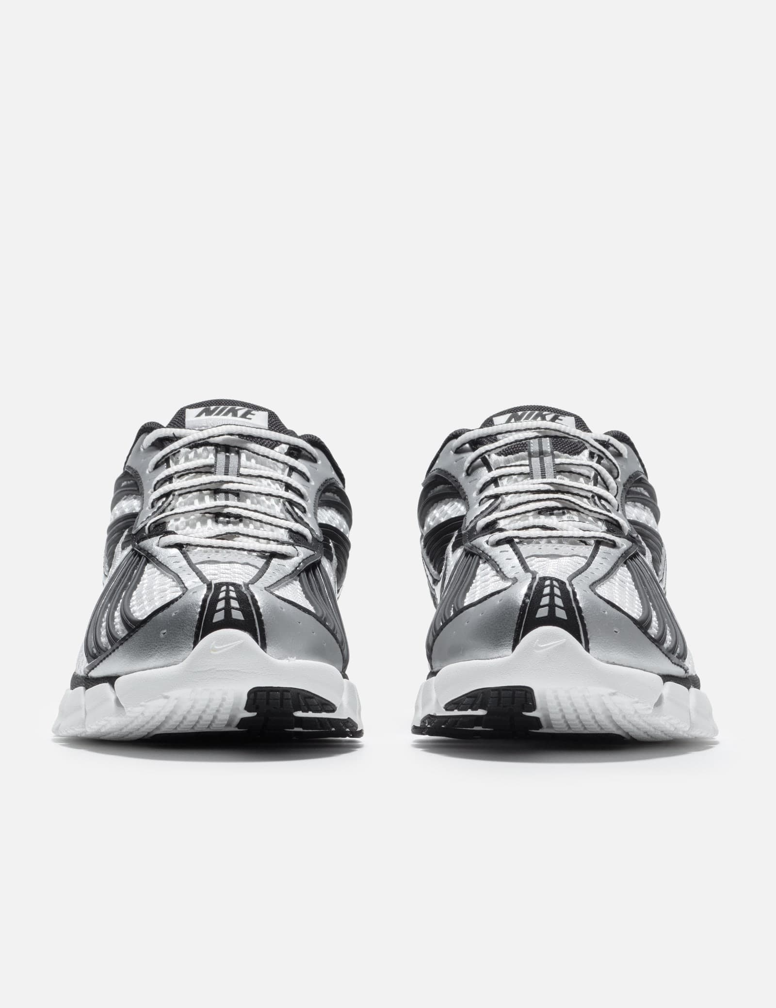 Zoom Skylon 11 view 1