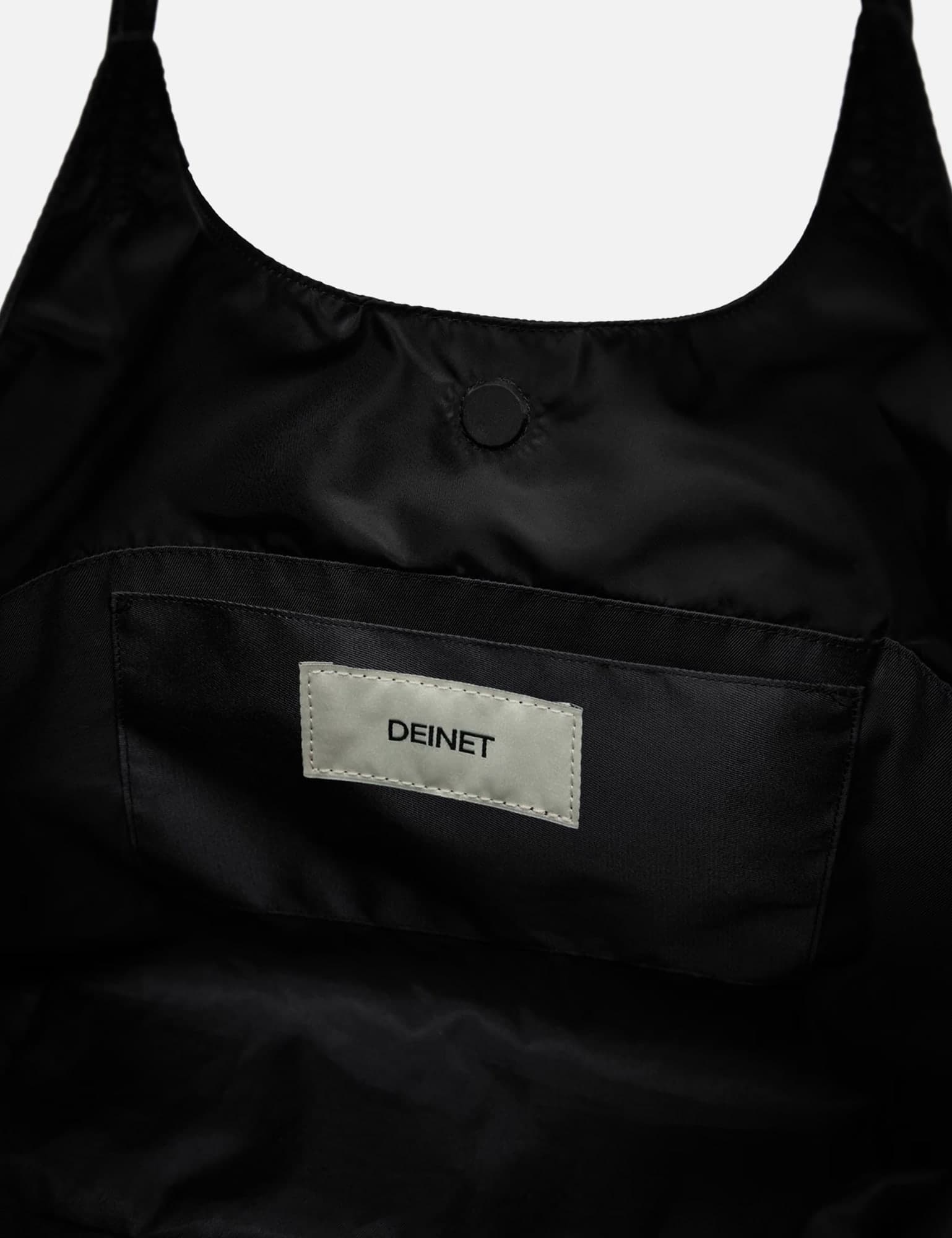 Frill Big Bag In Black view 6