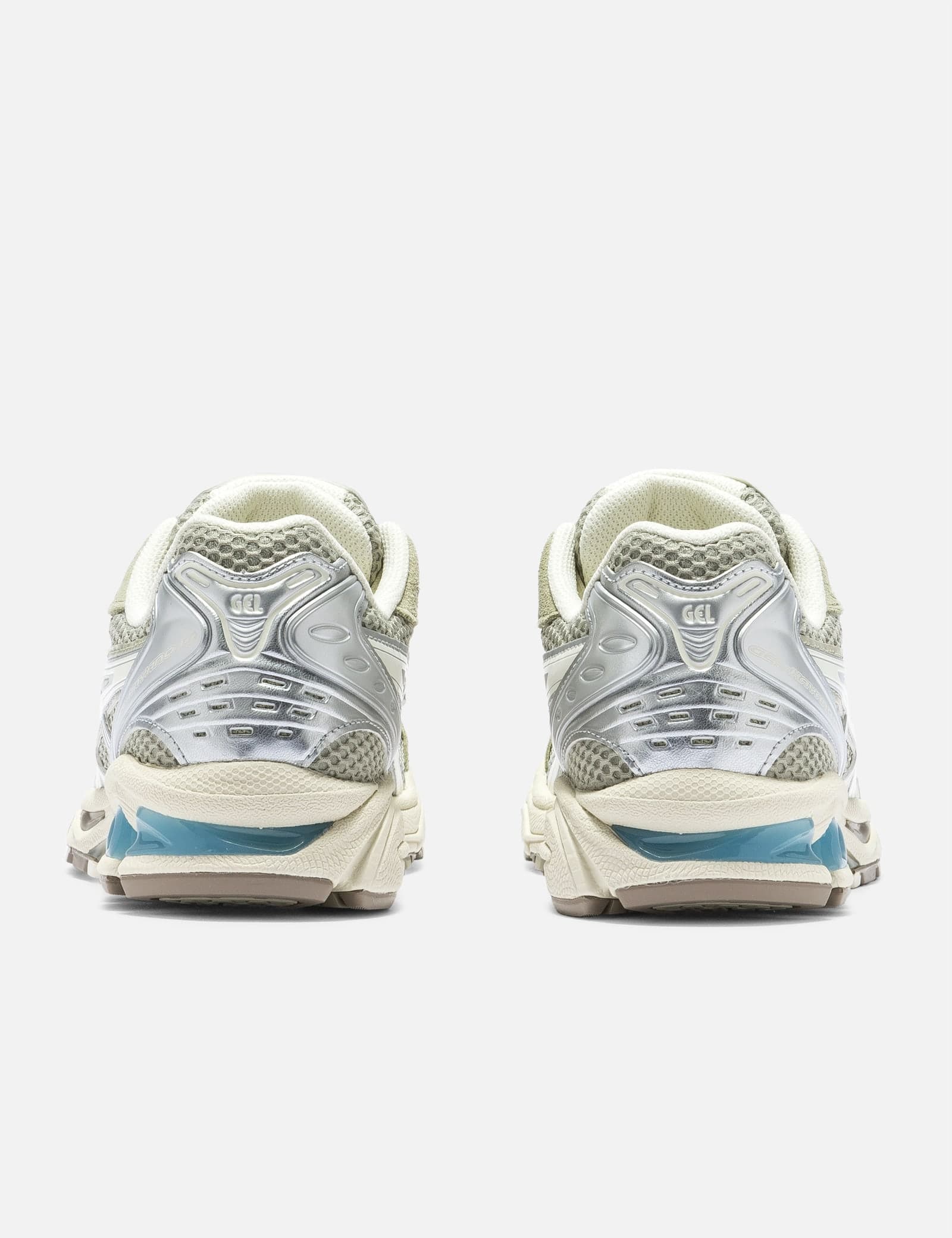 Juliana Salazar GEL-Kayano 14 view 3