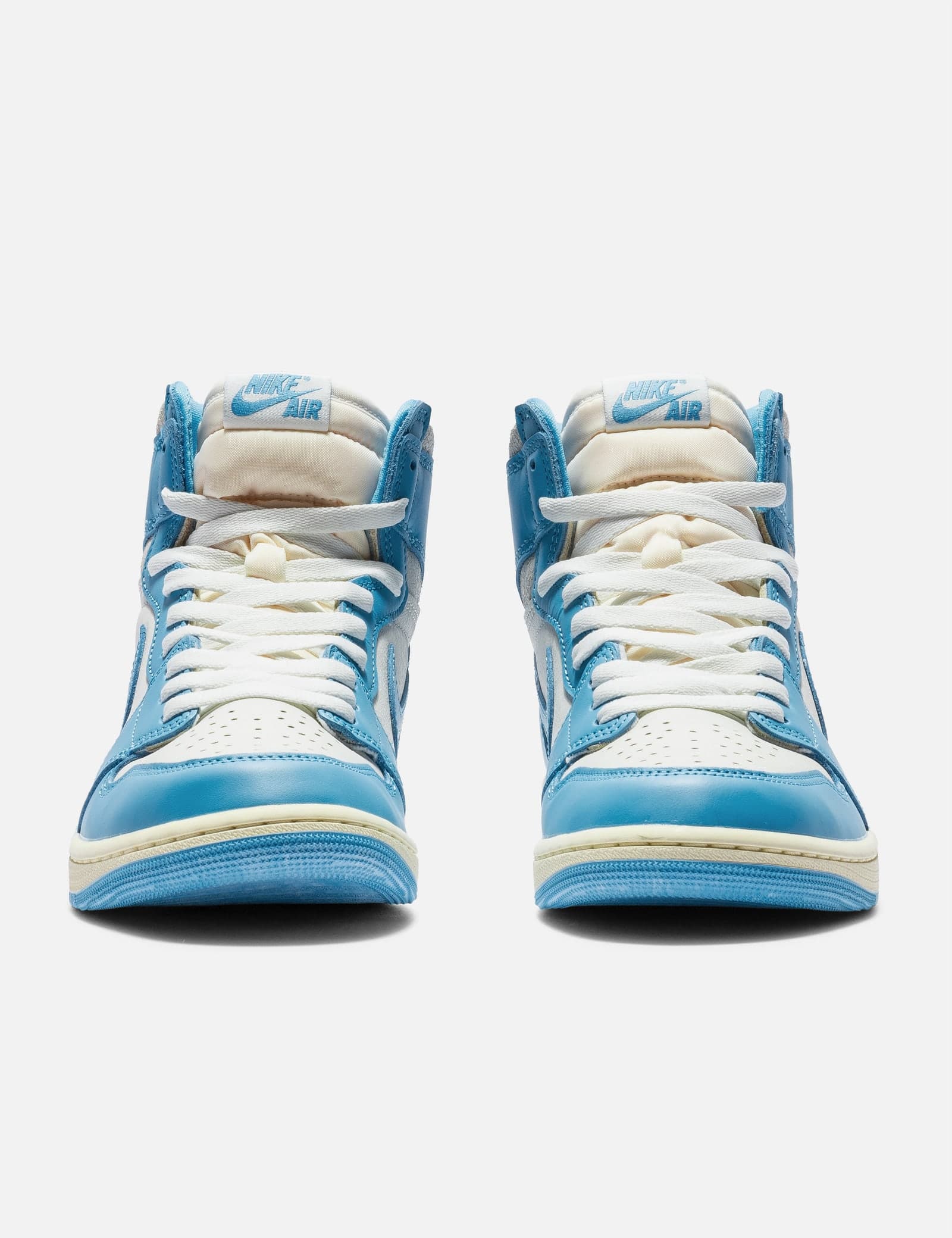 Air Jordan 1 Retro High OG "UNC Reimagined" view 2