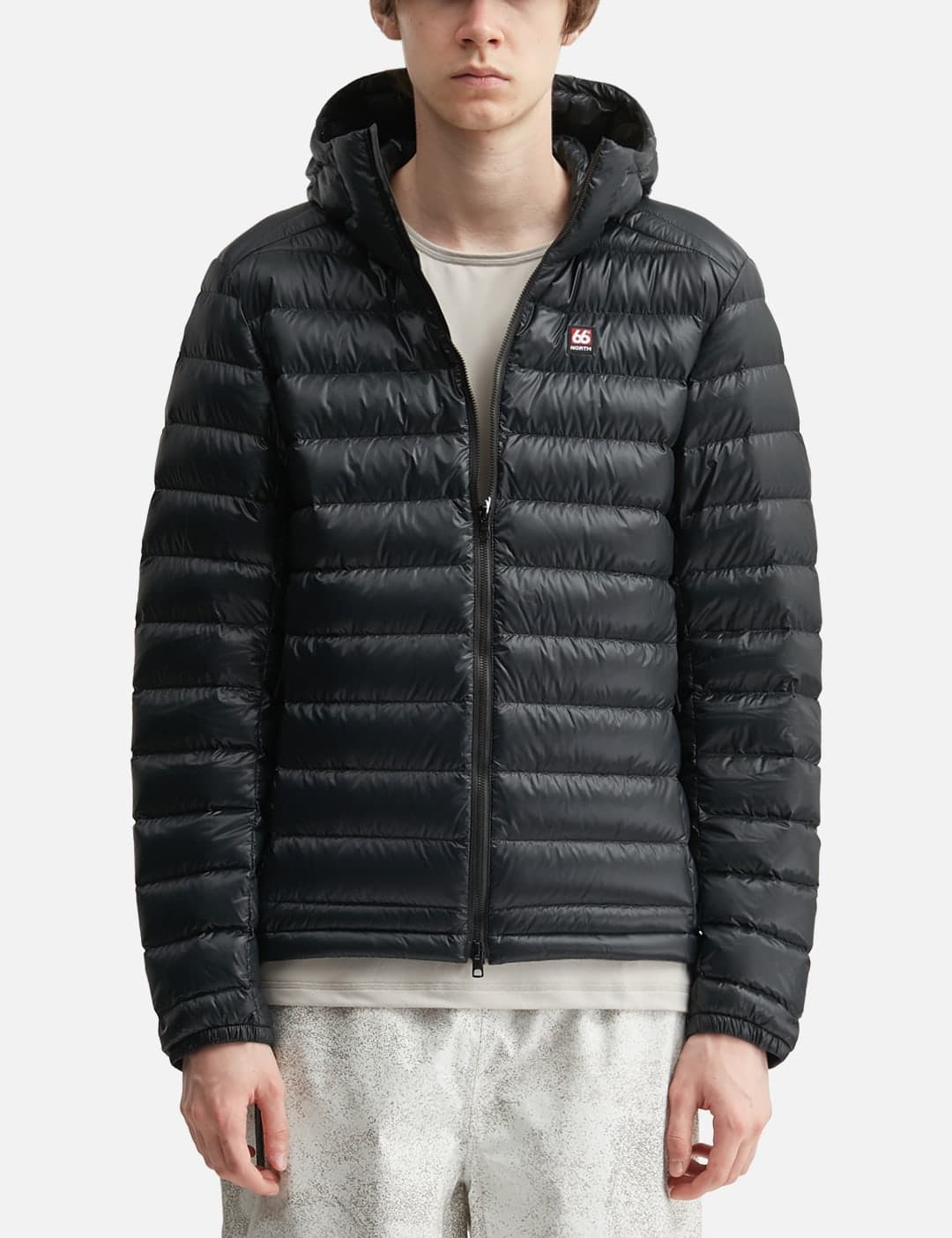 Keilir Hooded Down Jacket view 3