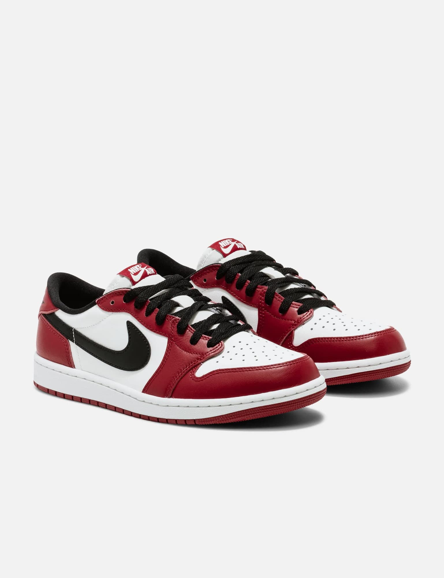 Air Jordan 1 Retro Low OG view 4
