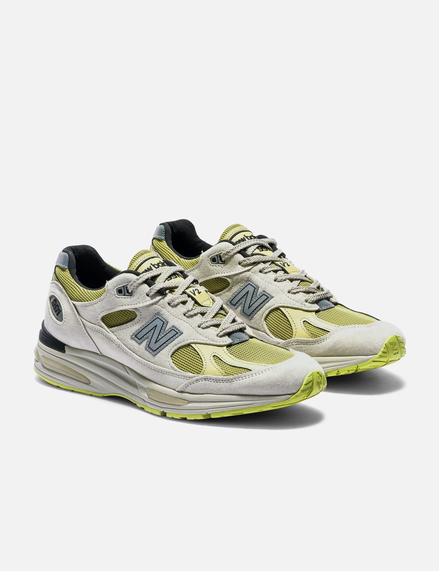 Made In UK 991v2 view 4