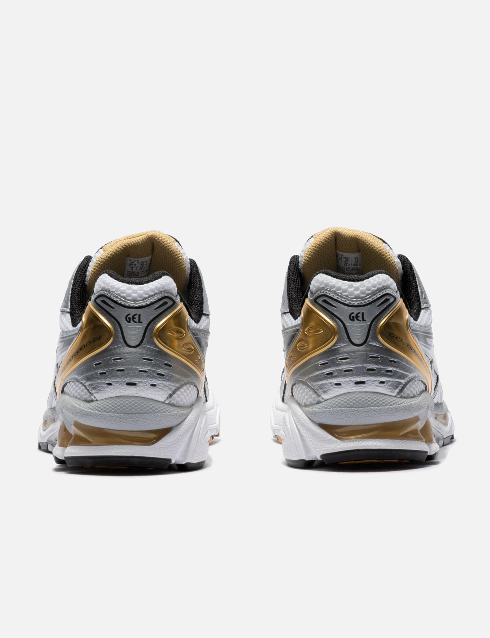 GEL-KAYANO 14 view 3