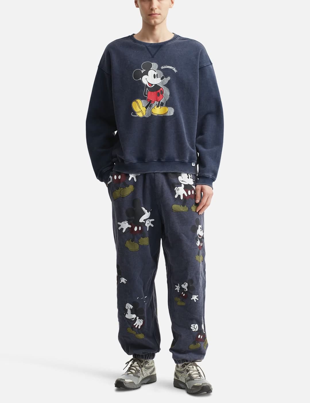 Mickey Classic Crewneck view 5